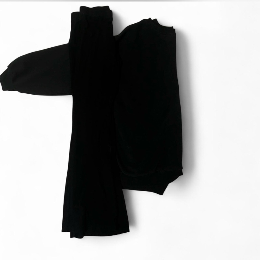 Black Crewneck sweatshirt and flared legging Set